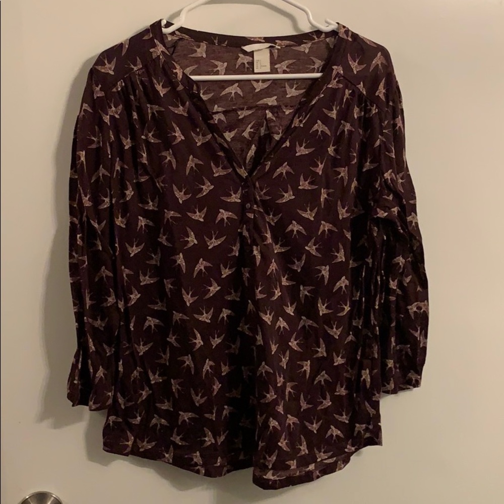 🟢 5/$20 Bird Patterned Blouse